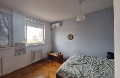 Alquiler de un espacioso apartamento de 2 habitaciones, 67 m², Nuevo Belgrado, Belgrado, Serbia